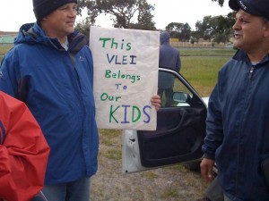 This_Vlei belongs to our Kids (13-09-2009)